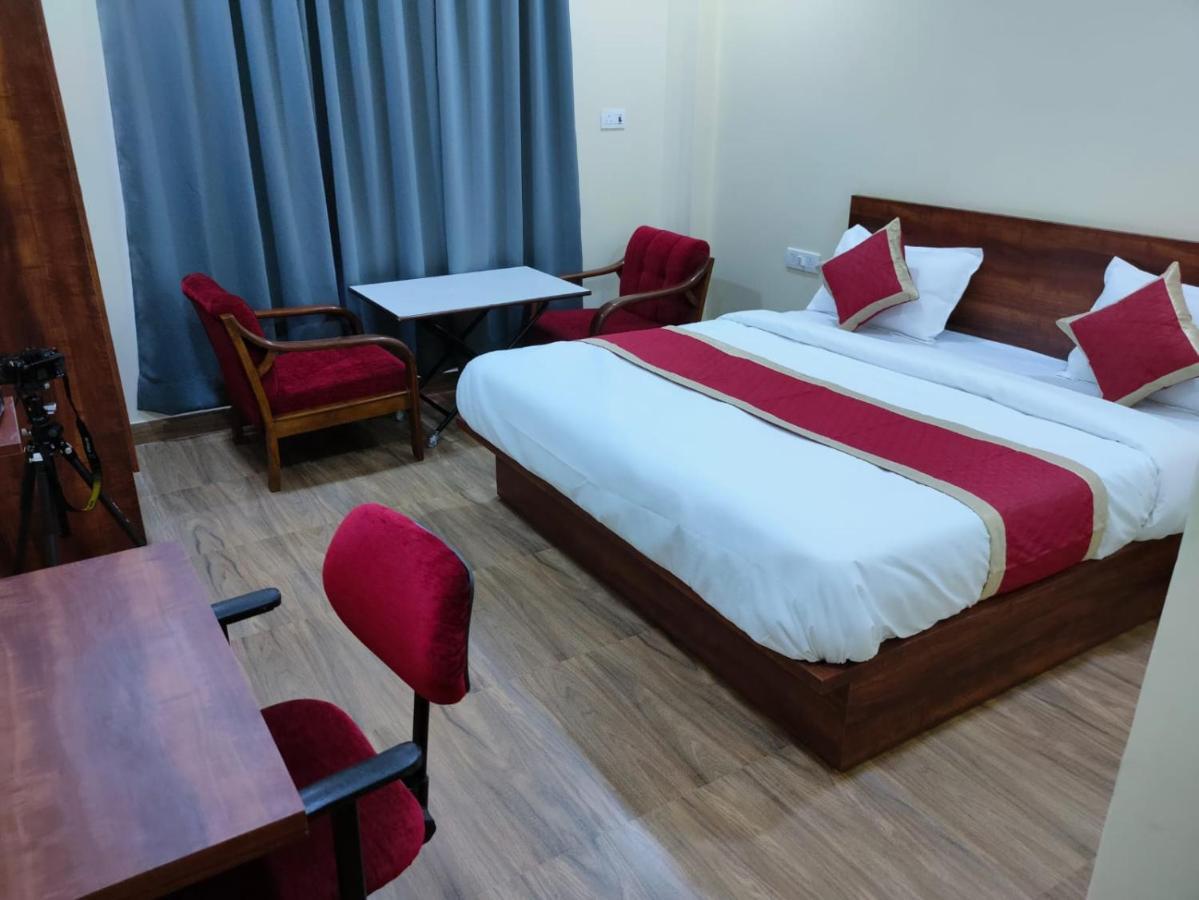 Hotel Manorama Inn Lucknow Eksteriør billede